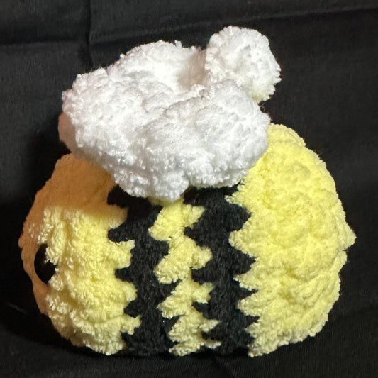 Amigurumi Bee